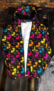 Мужская Ветровка с Манжетами Разноцветного Цвета с Капюшоном - Курточка с Ярким Принтом Мики Мауса