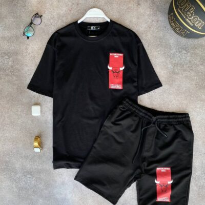 Мужской Черный Летний Комплект Chicago Bulls - Чикаго Буллз с принтом на Спине (Шорты + Футболка)