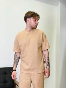 Мужской Бежевый Костюм Комплект Базовый Однотонный с Рубчатой Ткани (Футболка + Шорты)