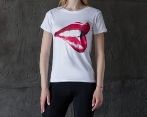 Женская Хлопковая Белая Футболка - Принт Lips Губы