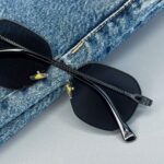 Мужские Стильные Черные Солнцезащитные Очки с Металлической Черной Оправой