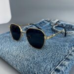 Мужские Стильные Черные Солнцезащитные Очки с Металлической Золотистой Оправой