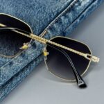 Мужские Черные Солнцезащитные Очки с Металлической Золотистой Оправой Омбре