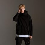 Мужское Черное Худи Мотаро с Накладными Карманами и Лямками