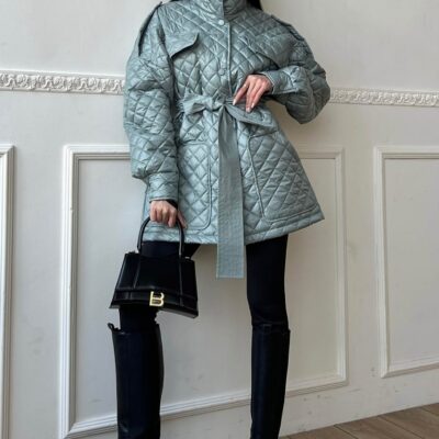 Женская Оливковая Куртка Ита Оверсайз - Демисезонная Стеганая с Поясом и Высоким Воротником Плащевка