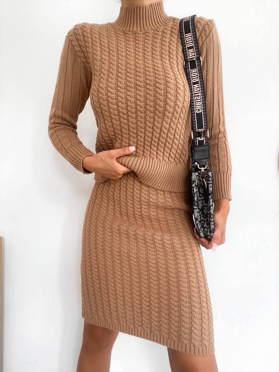 photo_2022-11-16_11-29-18 Женский Вязаный Бежевый Мокко Костюм Двойка - Свитер с Голом + Юбка до Колен