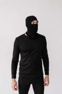 Мужская Тонкая Черная Балаклава