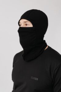 Мужская Тонкая Черная Балаклава