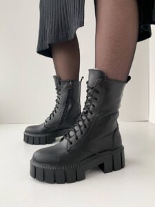 Высокие из Натуральной Кожи Внутри с Мехом