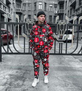 Мужской Черный Костюм из Плащевки в Принт Китайских Иероглифах - Анорак + Штаны
