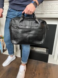 Мужская Кожаная Черная Сумка для Ноутбука