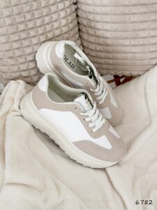 Женские Демисезонные Кроссовки Белые Бежевые из Экозамши Экокожи внутри Текстиль