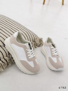 Женские Демисезонные Кроссовки Белые Бежевые из Экозамши Экокожи внутри Текстиль