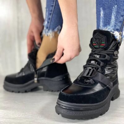 Женские Зимние Черные Ботинки из Натуральной Замши Плащевые с Мехом