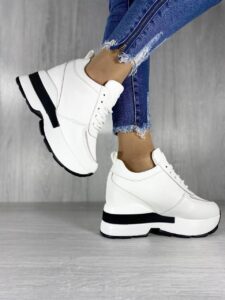 Женские Демисезонные Кроссовки Сникерсы Белые из Экокожа внутри Текстиль