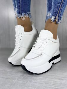 Женские Демисезонные Кроссовки Сникерсы Белые из Экокожа внутри Текстиль