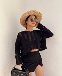 Женская Коттоновая Черная Кофта - Рваная Укороченная