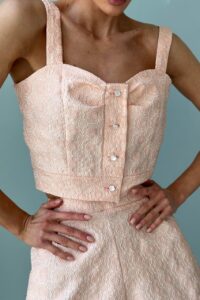 Женский Летний Персиковый Костюм Комплект Бали - Топ на Пуговицах + Шорты с Высокой Посадкой