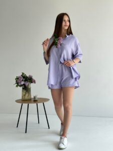 Женский Летний Сиреневый Костюм Свободного Кроя - Рубашка с Укороченными Рукавами + Шорты на Резинке