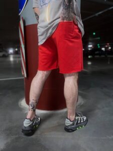 Мужские Летние Базовые Красные Шорты Двунитка Обрезанные Внизу