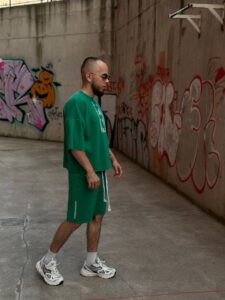 Мужской Летний Костюм Зеленый Оверсайз с Орнаментом - Комплект Футболка + Шорты