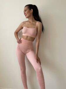Женские Розовые Лосины Леггинсы в Рубчик с Пуш Ап Эффектом