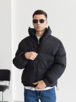 Мужская Дутая Черная Куртка Оверсайз ЕвроЗима с Кулисками и Высоким Воротником