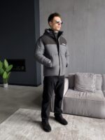 Мужская Водоотталкивающая Зимняя Темно-Серая Куртка с Капюшоном и Черной Вставкой