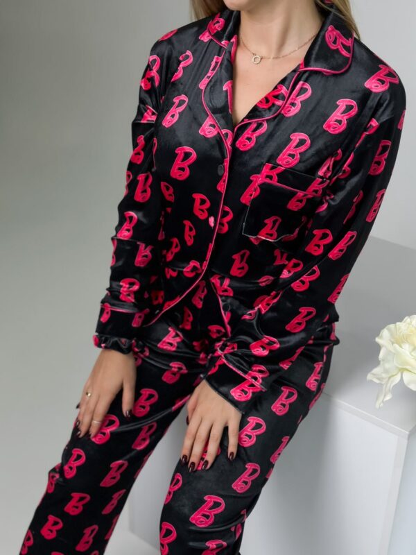 Женская Велюровая Черная Пижама в Принт Барби (Рубашка + Штаны)