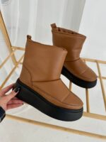 Женские Кожаные Коричневые Сапоги Дутики-Угги с Мехом Внутри на Высокой Подошве