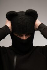 Мужская Теплая Вязаная Черная Балаклава с Медвежьими Ушами