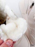 Женские Зимние Бежевые Кроссовки с Мехом Внутри - Теплые Высокие на Толстой Подошве