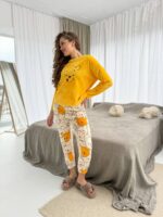 Женская Плюшевая Желтая Пижама с Мультяшным Принтом - Кофта + Штаны