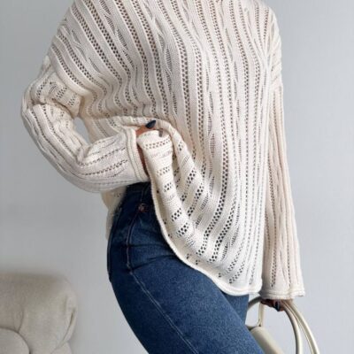 Жіночий светр Айворі Вільного Крою з Ажурним Плетенням
