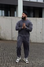 Чоловічий Сірий Костюм Оверсайз із Білими Швами - Світшот + Штани Джоггери