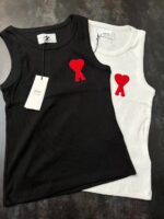 Женская Черная Майка в Рубчик с Вышитым Сердечком