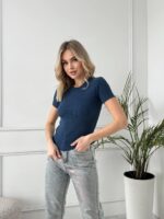 Женская Приталенная Темно-Синяя Футболка Варенка в Рубчик