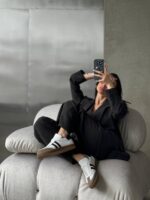 Женские Демисезонные Белые Кеды на Коричневой Подошве с Двумя Полосками
