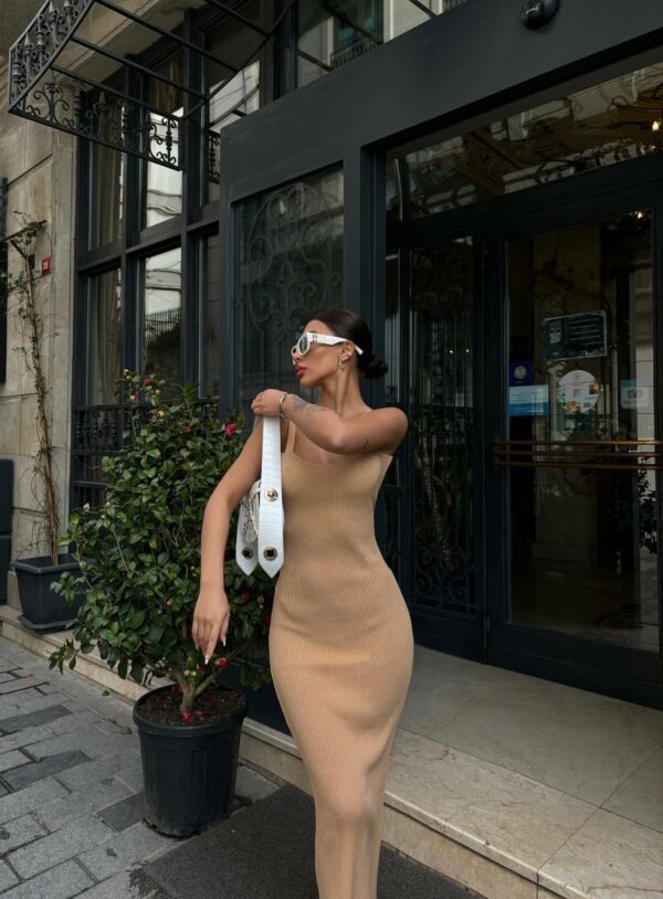 Женское Длинное Платье Мокко Макси в Рубчик - Базовое Прилегающего Кроя на Бретелях