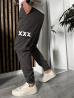 Мужские Графитовые Брюки Джоггеры Карго с Принтом на Кармане "XXX"