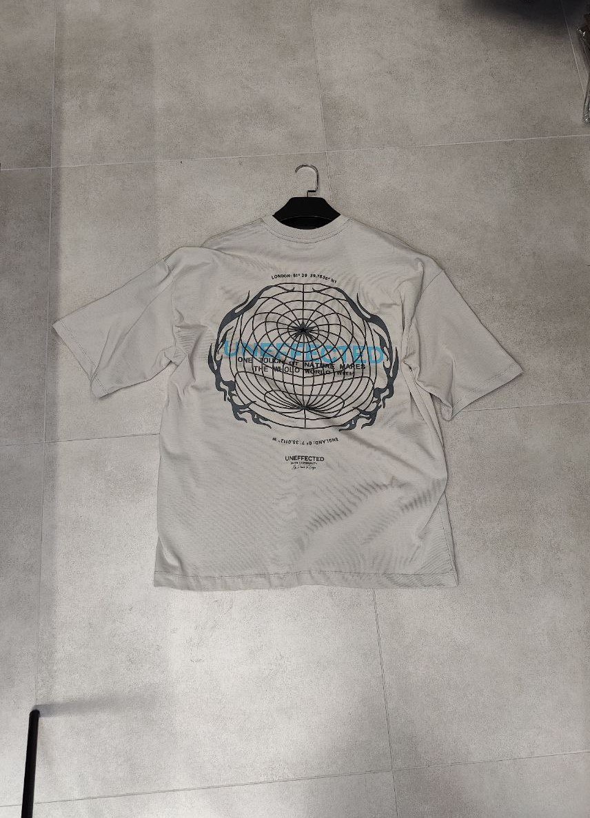 photo_2024-05-14_08-27-03 Мужская Серая Футболка Оверсайз с Принтом на Спине - Свободная Хлопковая на Лето