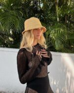 Женская Длинная Черная Пляжная Туника из Сеточки с Открытой Спиной