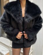 Женская Серая Шуба на Кнопках с Объемным Воротником