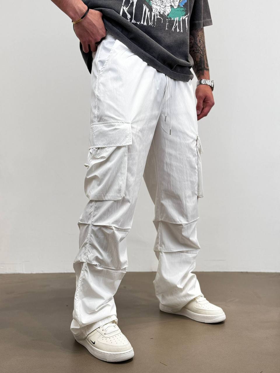 photo_2024-08-31_13-19-50 Мужские Широкие Белые Спортивные Штаны с Большими Накладними Карманами