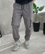 Мужские Темно-Серые Спортивные Штаны Джоггеры Плащевка с Накладными Карманами и Затяжками Внизу