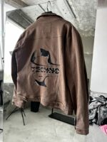 Мужская Коричневая Джинсовка в Принтах - Джинсовая Куртка на Металлических Пуговицах