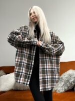 Женская Объемная Клетчатая Рубашка Хаки Оверсайз на Кнопках