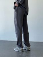 Мужские Широкие Графитовые Спортивные Штаны с Декоротивними Швами и Затяжками Внизу