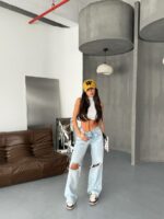 Женские Широкие Голубые Джинсы Палаццо с Рваными Коленями