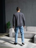 Мужской Базовый Графитовый Лонгслив с Круглым Вырезом Горловины